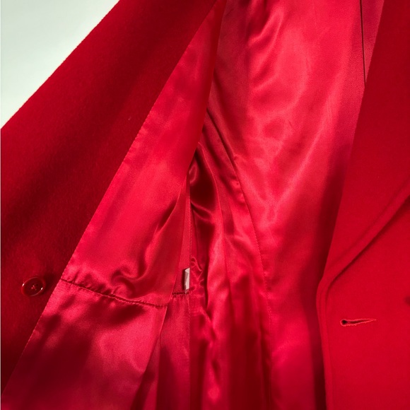 Elegant Vintage Red Women's Coat Petite Small 100% wool - Picture 6 of 11